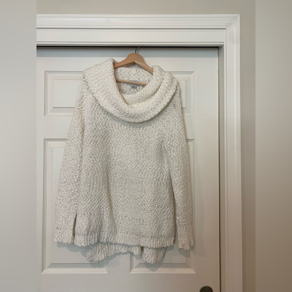 Liz Claiborne textured sweater